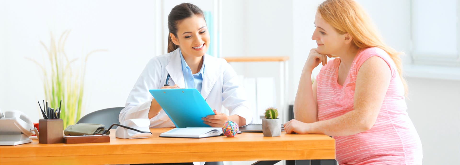 woman consulting her doctor